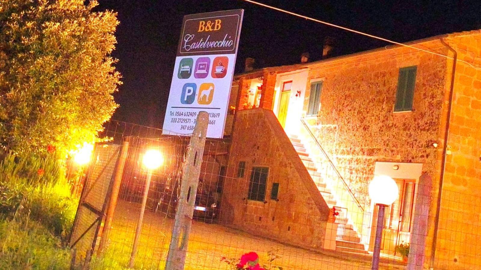 Castelvecchio B&B Sorano  Exterior photo